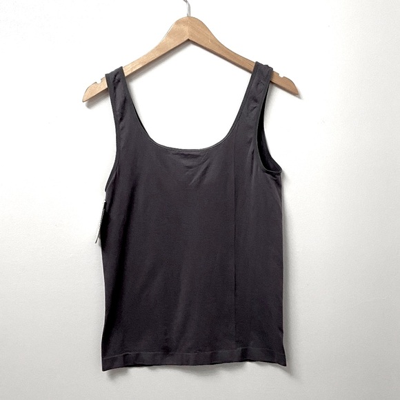 IZOD Tank Top NWT - Picture 4 of 4